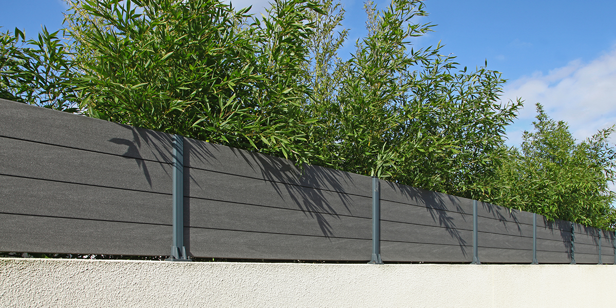 Composite fencing in Los Angeles, CA