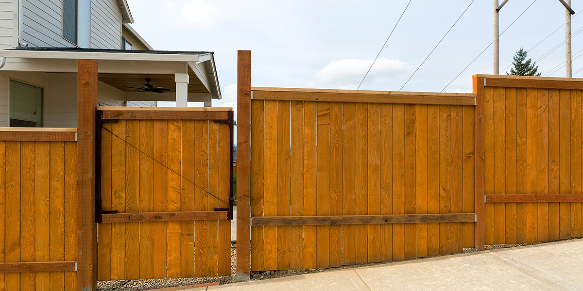 Wood fencing in Los Angeles, CA