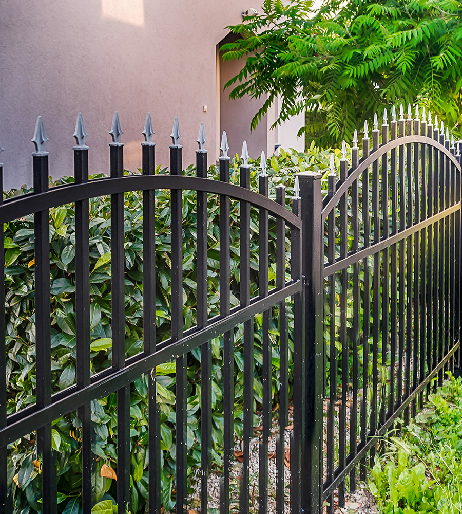 Metal fencing in Manhattan Beach, CA