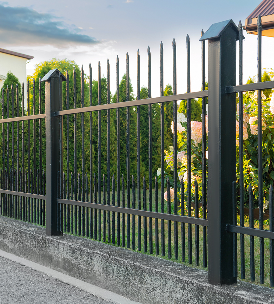 Metal fencing in El Segundo, CA