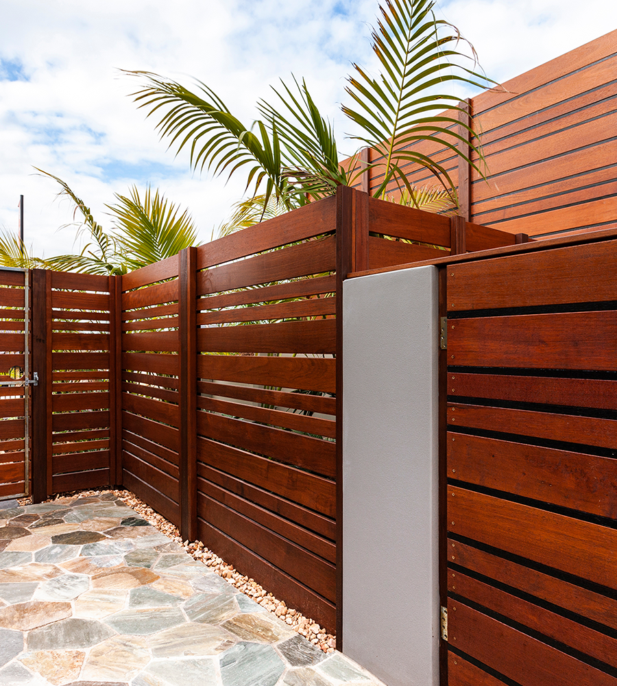 Wood fencing in Burbank, CA