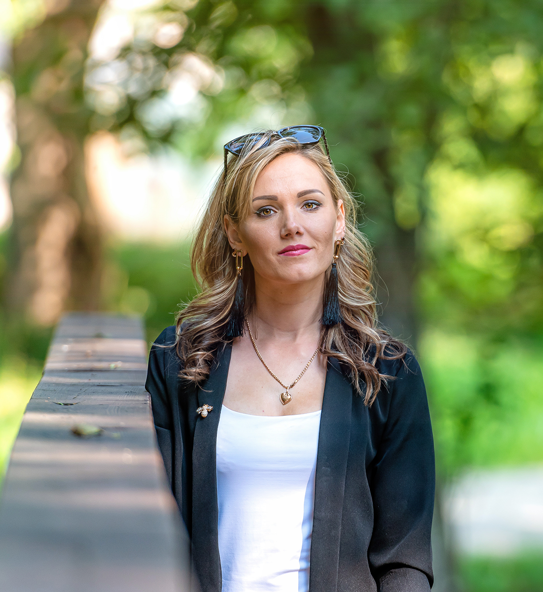 vinyl gate review in Burbank